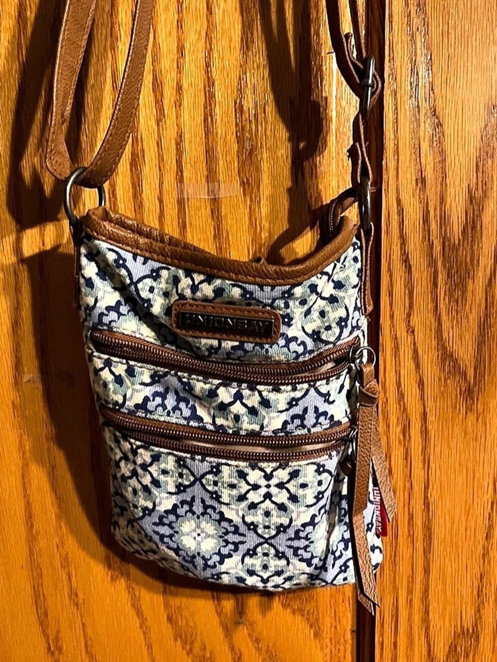 Crossbody Bag in Blue & White